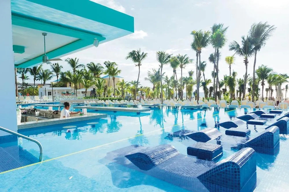 מלון פלאייה דל כרמן Riu Playacar 5*,