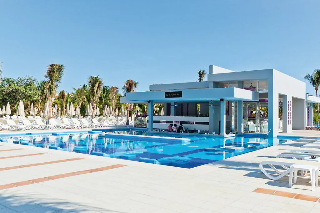 מלון פלאייה דל כרמן Riu Playacar 5*,  מקסיקו